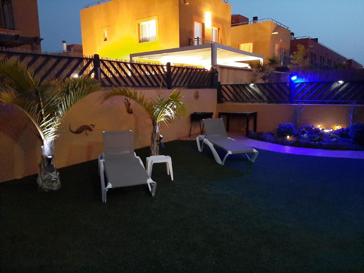Ferienhaus Villadunas - With Luxury Hot Tub *